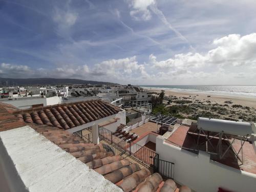 サアラ・デ・ロス・アトゥネスにあるAtico Con Vistas En Zahara Puebloのギャラリーの写真