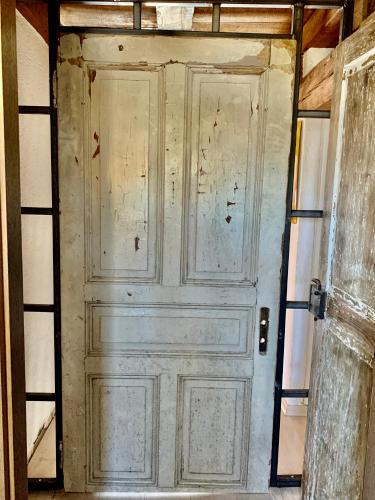 Φωτογραφία από το άλμπουμ του Altes Zehnthaus Geierlay σε Mittelstrimmig