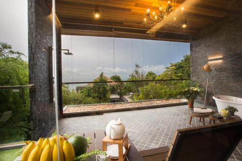 Un balcón o terraza de Samed Grandview Resort
