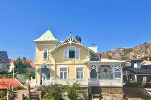 Photo de la galerie de l'établissement Strandflickornas Annex Gula Villan, à Lysekil