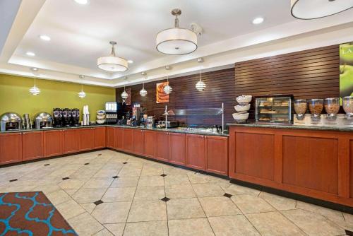 Принадлежности для чая и кофе в La Quinta by Wyndham Boise Towne Square