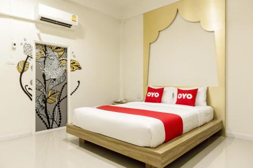 Cama o camas de una habitación en OYO 800 Orbit Key Hotel