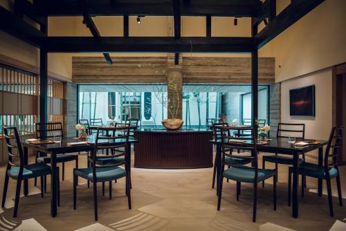 Restorāns vai citas vietas, kur ieturēt maltīti, naktsmītnē THE HIRAMATSU KYOTO