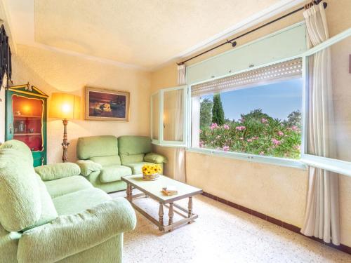 Posezení v ubytování Holiday Home People I by Interhome