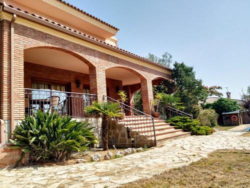 Το κτήριο όπου στεγάζεται  η βίλα