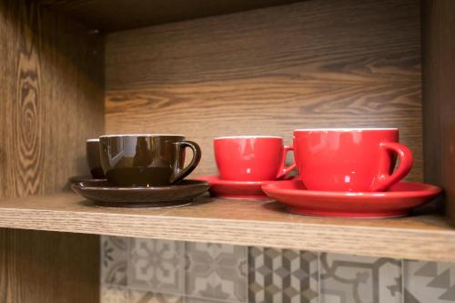 Kemudahan buat kopi dan teh di Step Inn Myeongdong 1