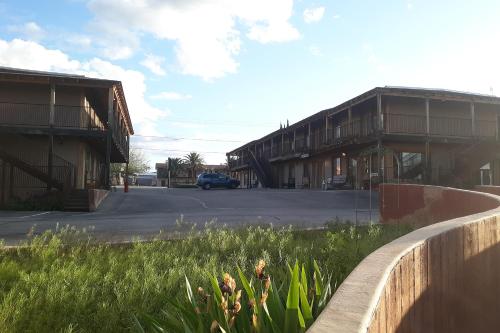 Tombstone Motel – Photos 3