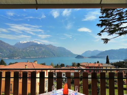 Vue générale sur la montagne ou vue sur la montagne depuis l'appartement