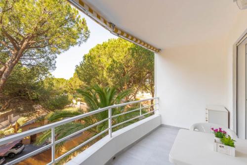 Apartment near the beach