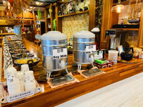 a counter with twoousandousandousandousandousandousandousandousandousandousandousandousand at Spring Ground Resort in Renai