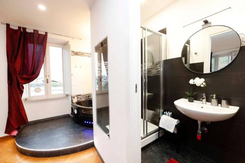 Black Enchanting Jacuzzi Suite Trastevere