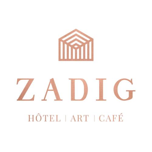 Un certificado, premio, letrero u otro documento en Hôtel Zadig