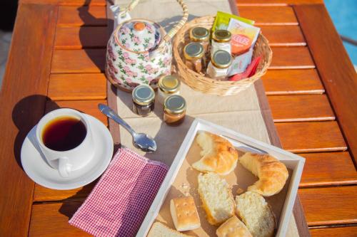 Jídlo v aparthotelu nebo okolí