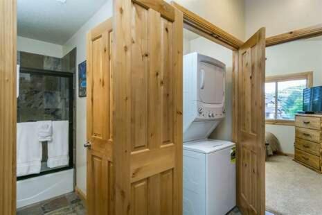 Gallery image of 2 Bedroom Snowbasin Vacation Rental - Huntsville, Utah Lodging Options LS63 in Huntsville