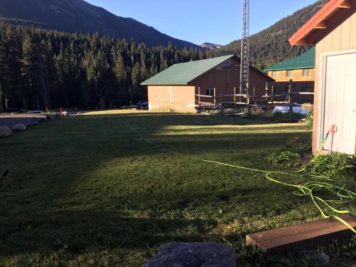 Antlers Lodge – Photos 4