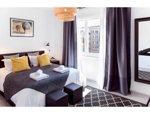 CENTRAL STYLISH EIXAMPLE - Casa Antonio By MyRentalHost