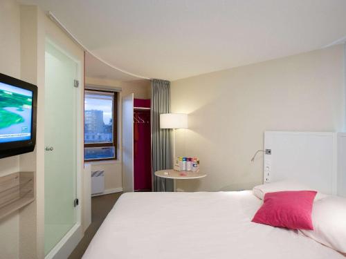 Foto da galeria de ibis Styles Lille Centre Gare Beffroi em Lille