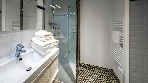 Ett badrum på Les Montagnards - Chalet - BO Immobilier