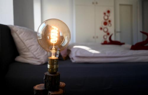 Katil atau katil-katil dalam bilik di Gemütliches Appartement mit Netflix, Nespresso und Boxspringbett