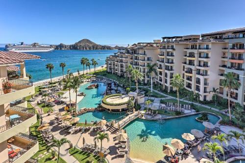 Cabo San Lucas Villa with Resort Amenities!
