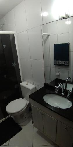 Bathroom sa Casa Triplex Curitiba, Tingui, Bacacheri, Cindacta, Batalhão, Hospital Vita, Policia Federal, PF