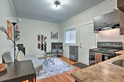 Richmond Apartment - half Mile to Steveston Harbour