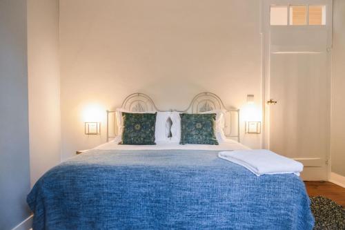 Postel nebo postele na pokoji v ubytování Eighteen21 Houses - Casa de São Domingos