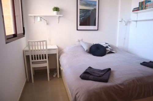 Katil atau katil-katil dalam bilik di Sea view apartment Mojon hills