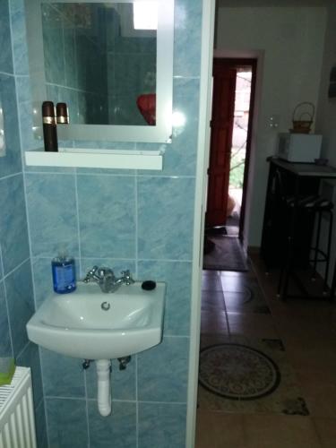Hársfák 5800 Mezőkovácsháza, Árpád út 111 kép - 3