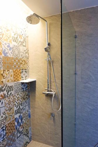 Ένα μπάνιο στο Hatyai Signature Hotel