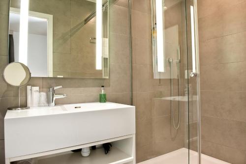 Ein Badezimmer in der Unterkunft Chez Maman Hotel & Restaurant