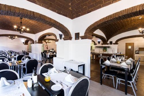 Restaurace v ubytování Hotel Quarteirasol