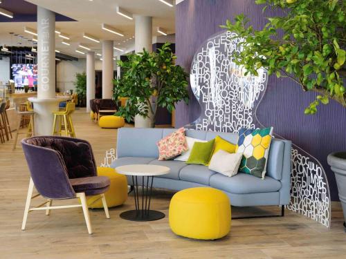 Ruang duduk di Novotel München City Arnulfpark
