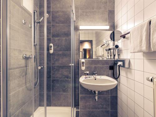 Ένα μπάνιο στο Mercure Stuttgart Zuffenhausen