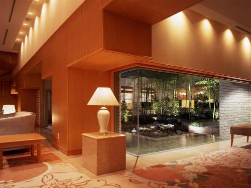 Bazén v ubytování Palace Hotel Kakegawa nebo v jeho okolí