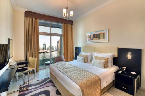 Gallery image of Pearl Marina Hotel Apartments in Dubai