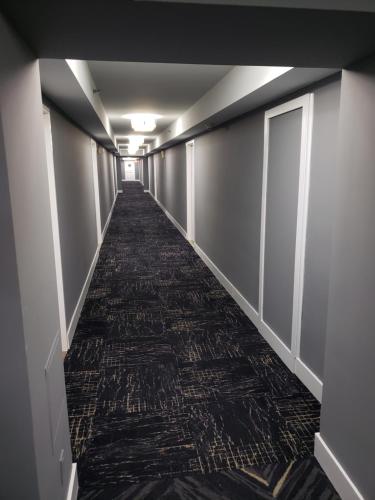 Gambar di galeri bagi 2 Bedroom 2 Bath Beachfront Condo on Miami Beach Millionaire Row di Miami Beach