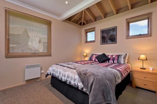 מיטה או מיטות בחדר ב-Colorado