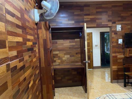 Φωτογραφία από το άλμπουμ του โรงแรมภูน้ำฟ้า - Phunumfha Hotel ชุมแพ σε Chum Phae