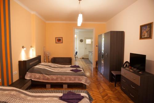 Buda Trió Apartments 1024 Budapest, Fényes Elek u.5. 2.emelet 1. kép - 3