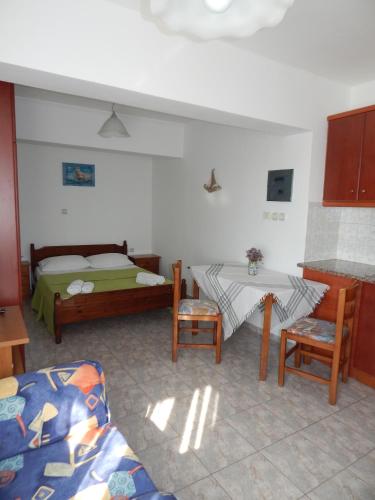 Gallery image of Andreas Studios in Romanón