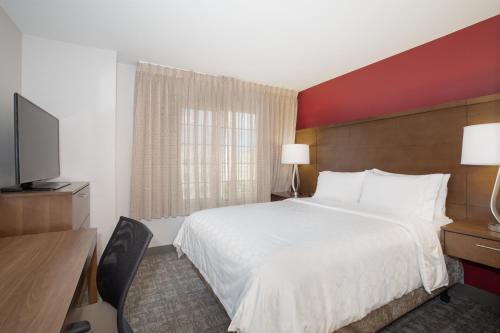 Staybridge Suites Denver International Airport, an IHG Hotel Image