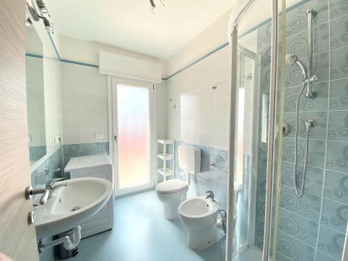 Koupelna v ubytování Artesi - Carraro Immobiliare Jesolo - Family Apartments