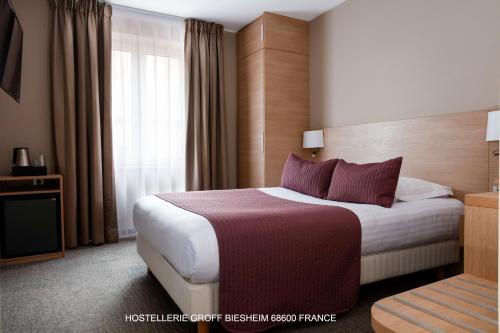 Aux Deux Clefs Hostellerie Groff