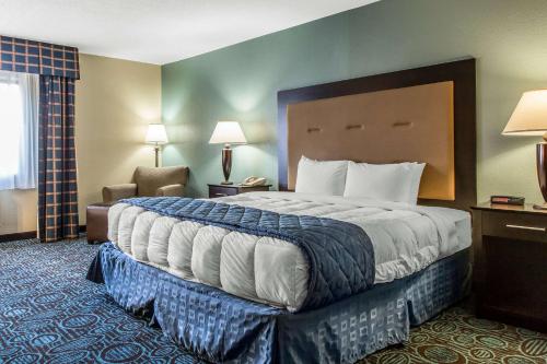 Gallery image of Clarion Inn New London - Mystic in New London