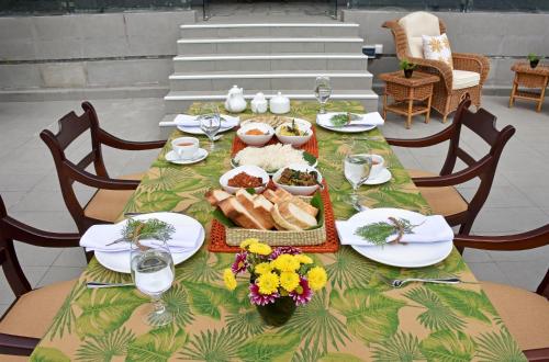 Comida en el hotel o alrededores