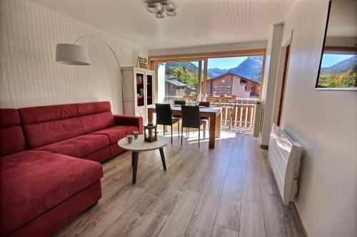 APPARTEMENT LUMINEUX AVEC 2 BALCONS - MORZINE - 6 PERSONNES - NANTAUX 17 B