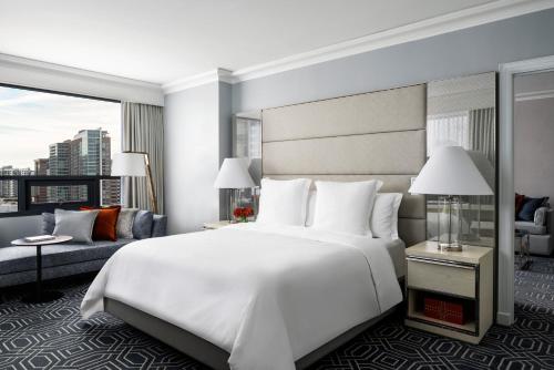 Four Seasons Hotel Atlanta Image