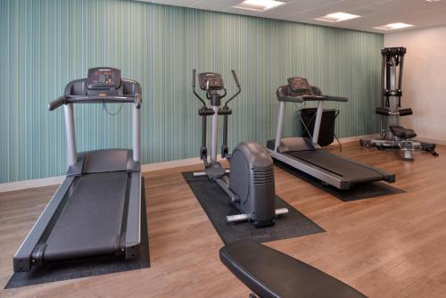 Gallery image of Holiday Inn Express & Suites - Omaha - 120th and Maple by IHG in Omaha