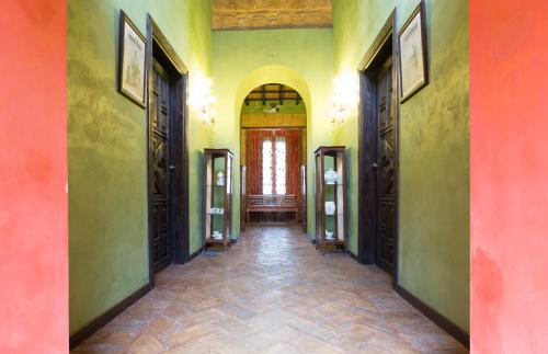 Gambar di galeri bagi La Casona de Calderón Gastronomic & Boutique Hotel di Osuna